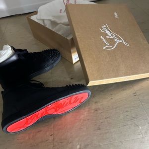 Christian Louboutin size 42.5 hardly worn